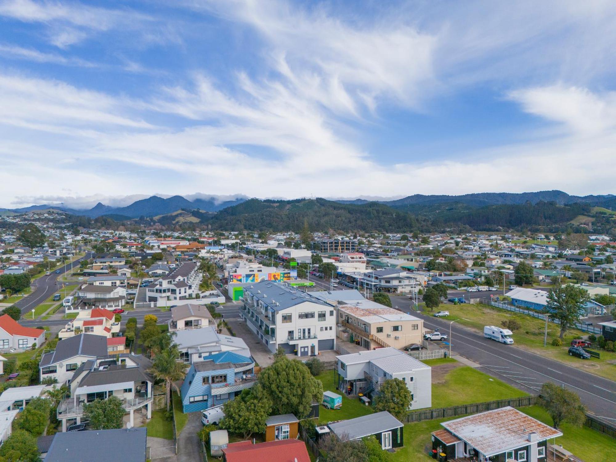 Coast Awhile - Whangamata Holiday Home Bagian luar foto