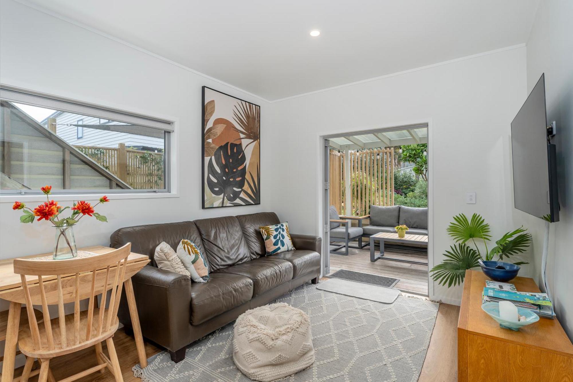Coast Awhile - Whangamata Holiday Home Bagian luar foto